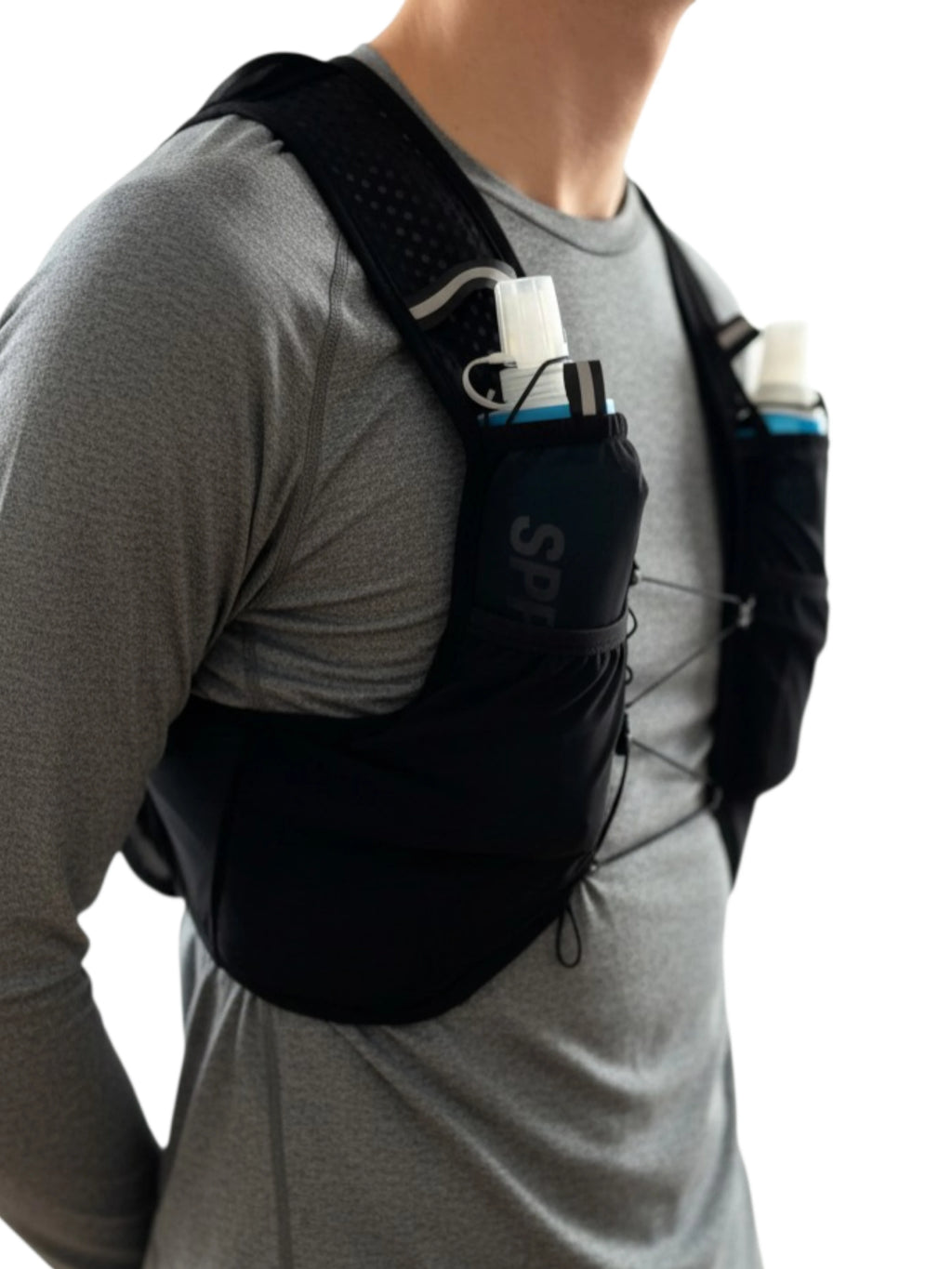 Sprinta løbevest på model set fra skrå vinkel